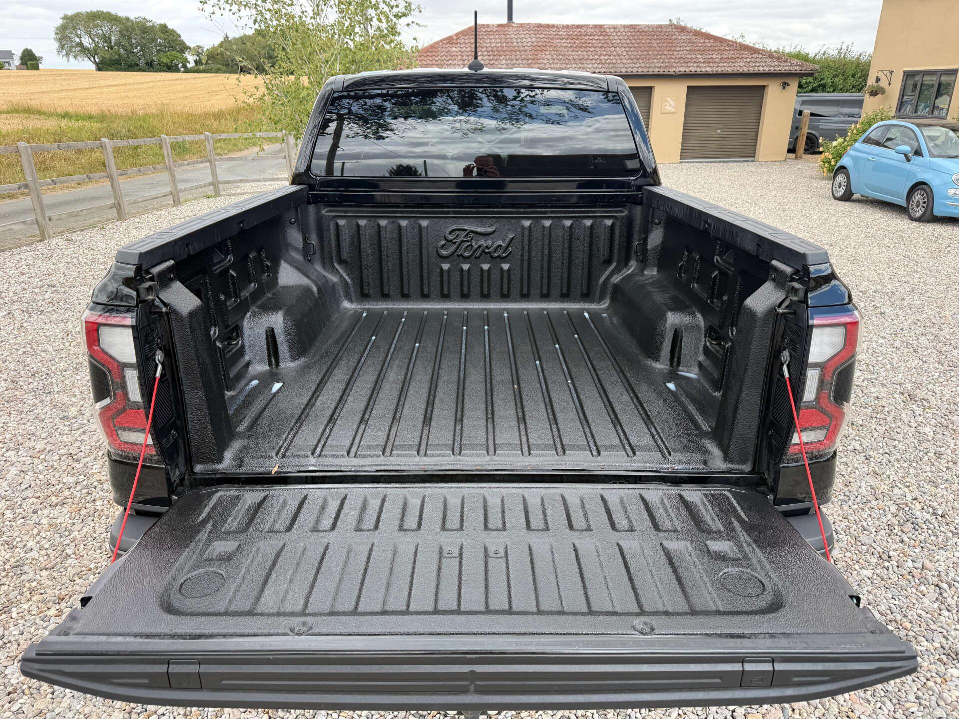 Ford Ranger view 14