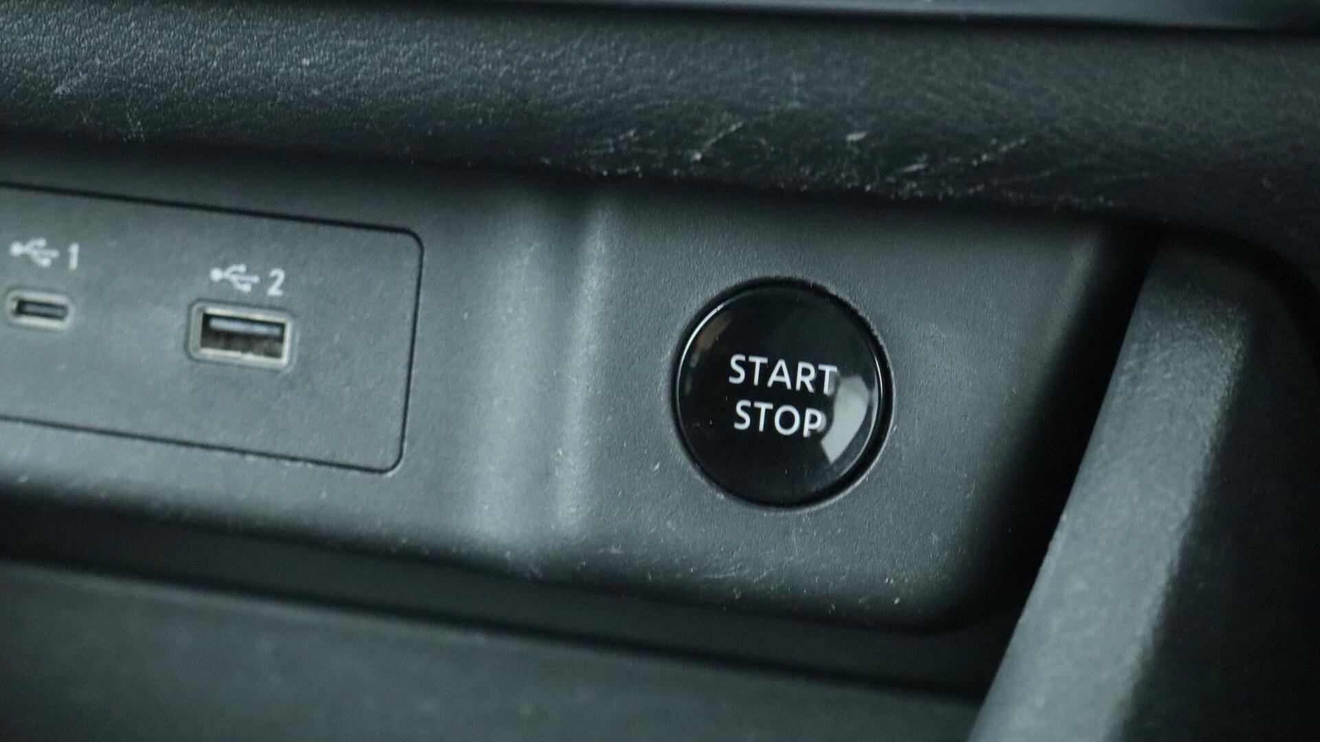Nissan X-Trail view 24