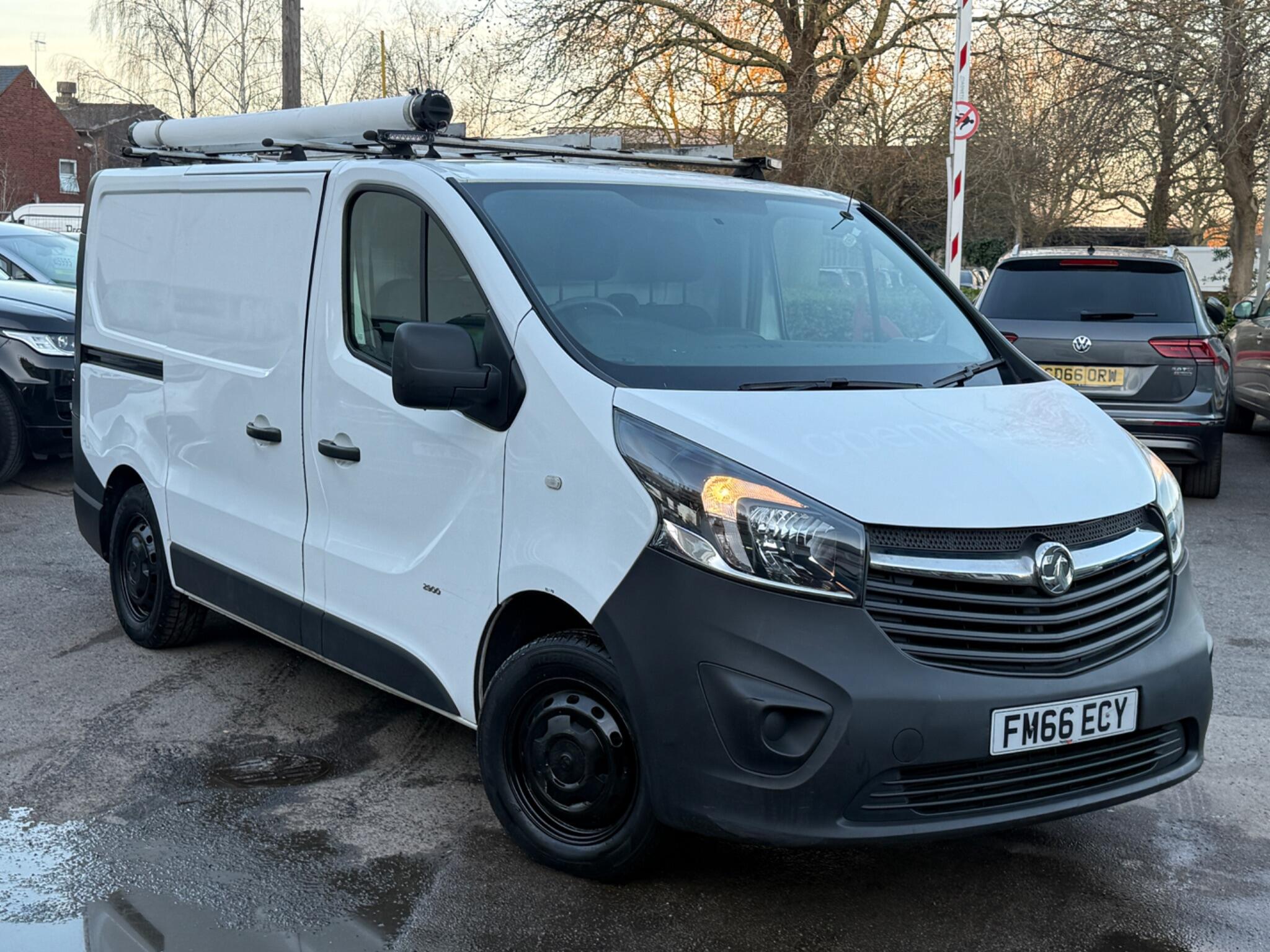 Vauxhall Vivaro - Image 5