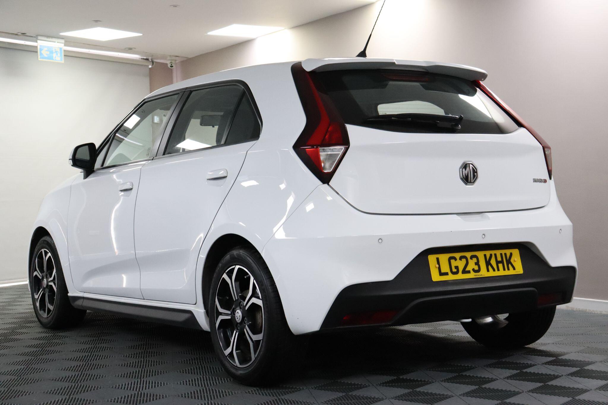 MG MG3 view 22