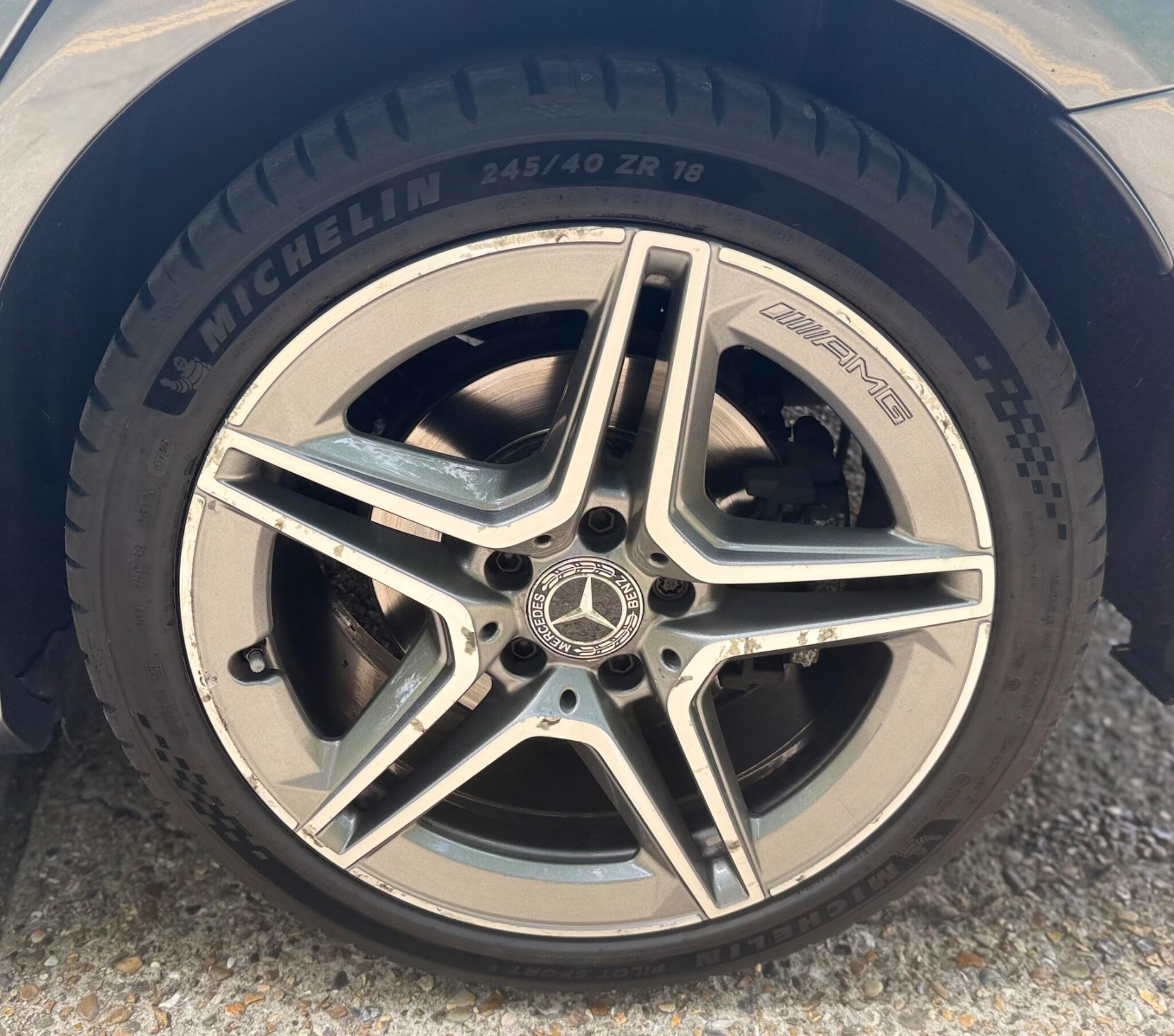Mercedes-Benz C Class view 25