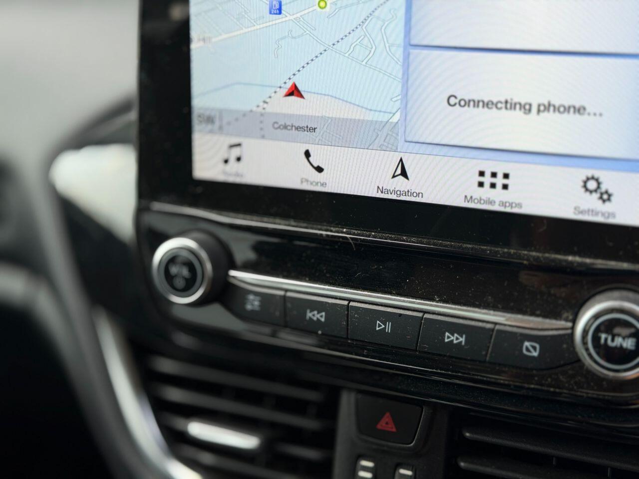 Ford Fiesta view 45