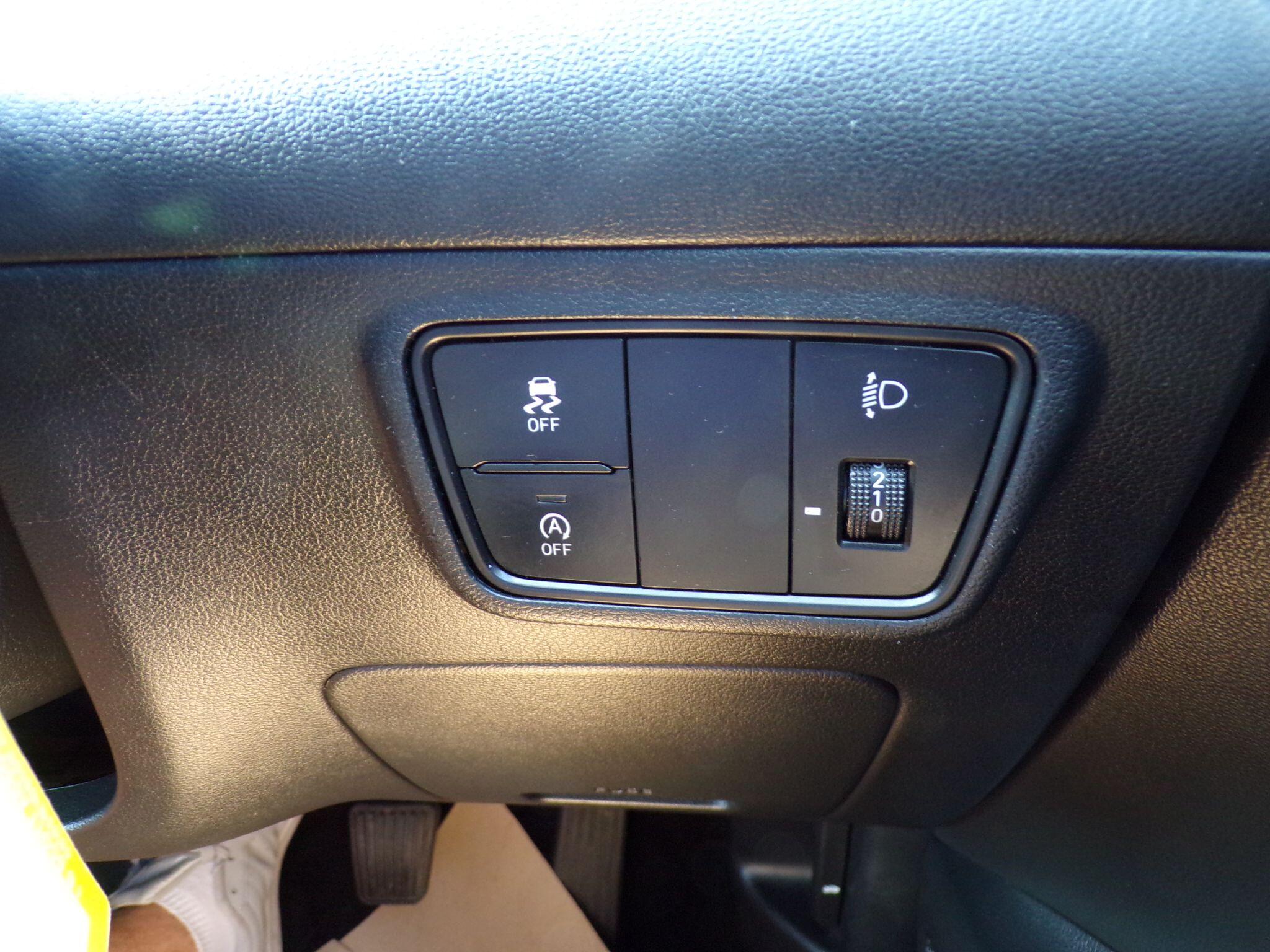 Hyundai Tucson view 25
