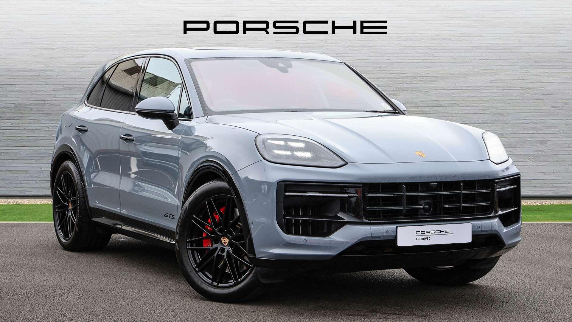 2025 Porsche Cayenne in Grey for sale