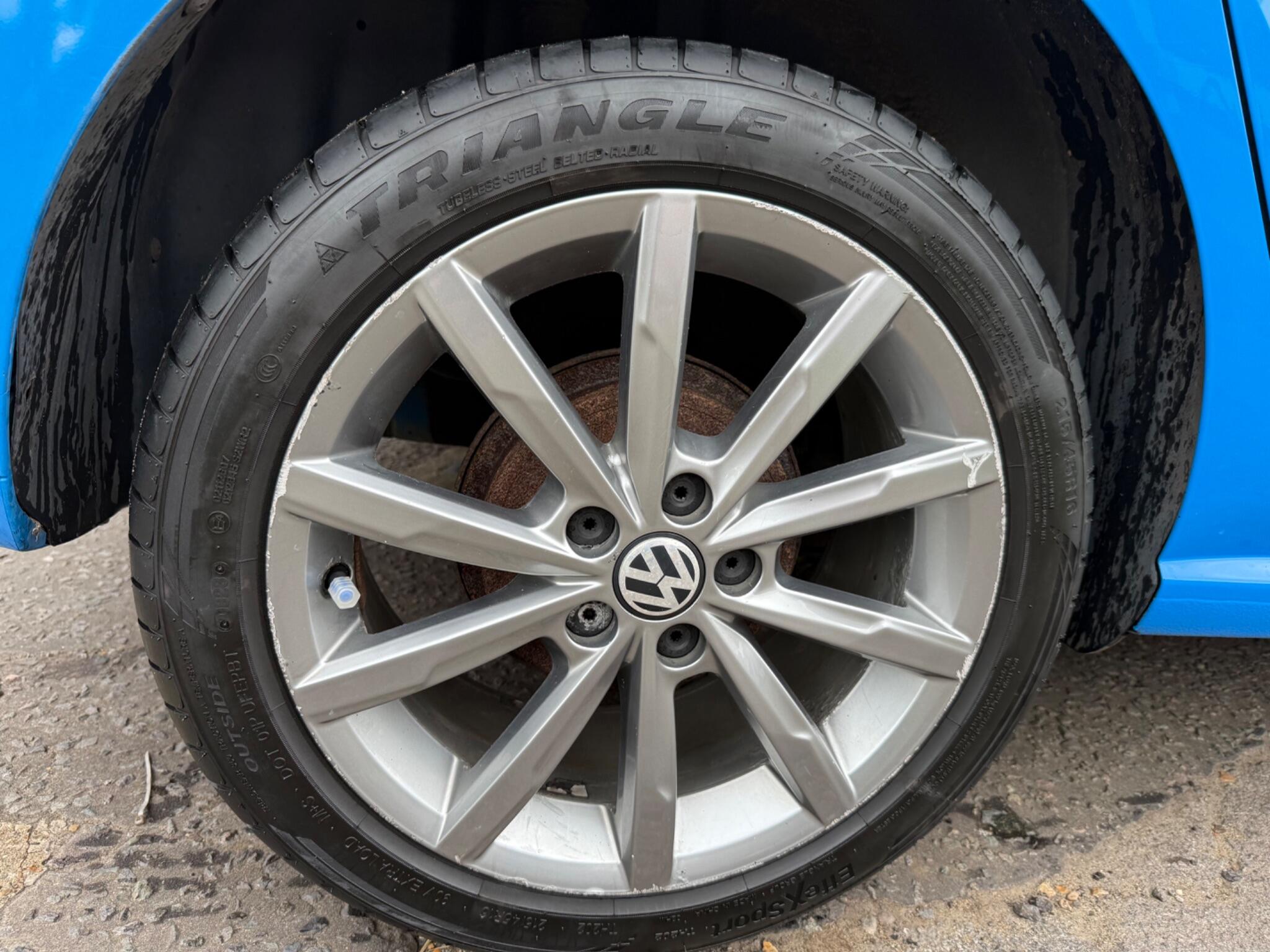 Volkswagen Polo view 25
