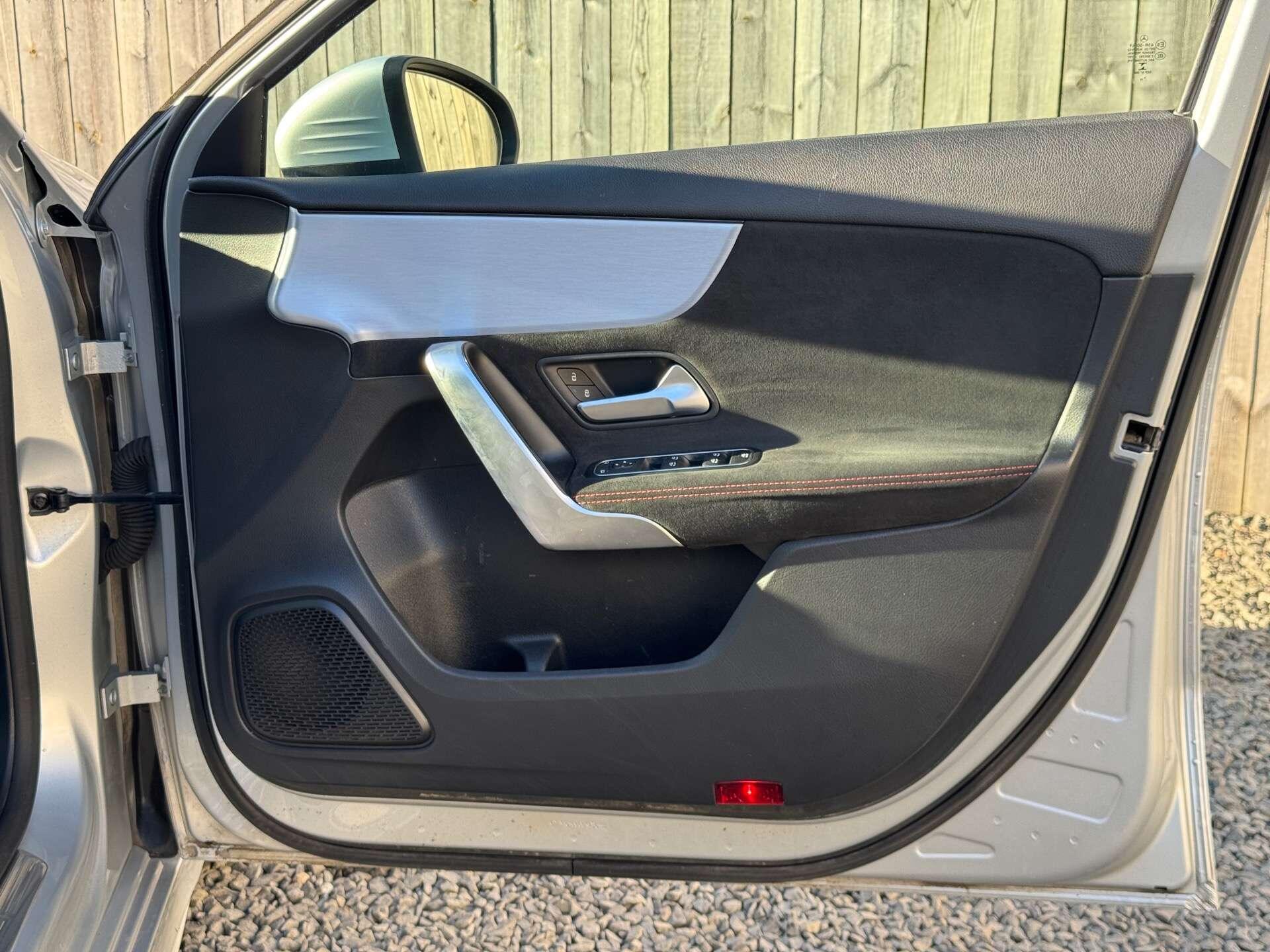 Mercedes-Benz A-Class view 83