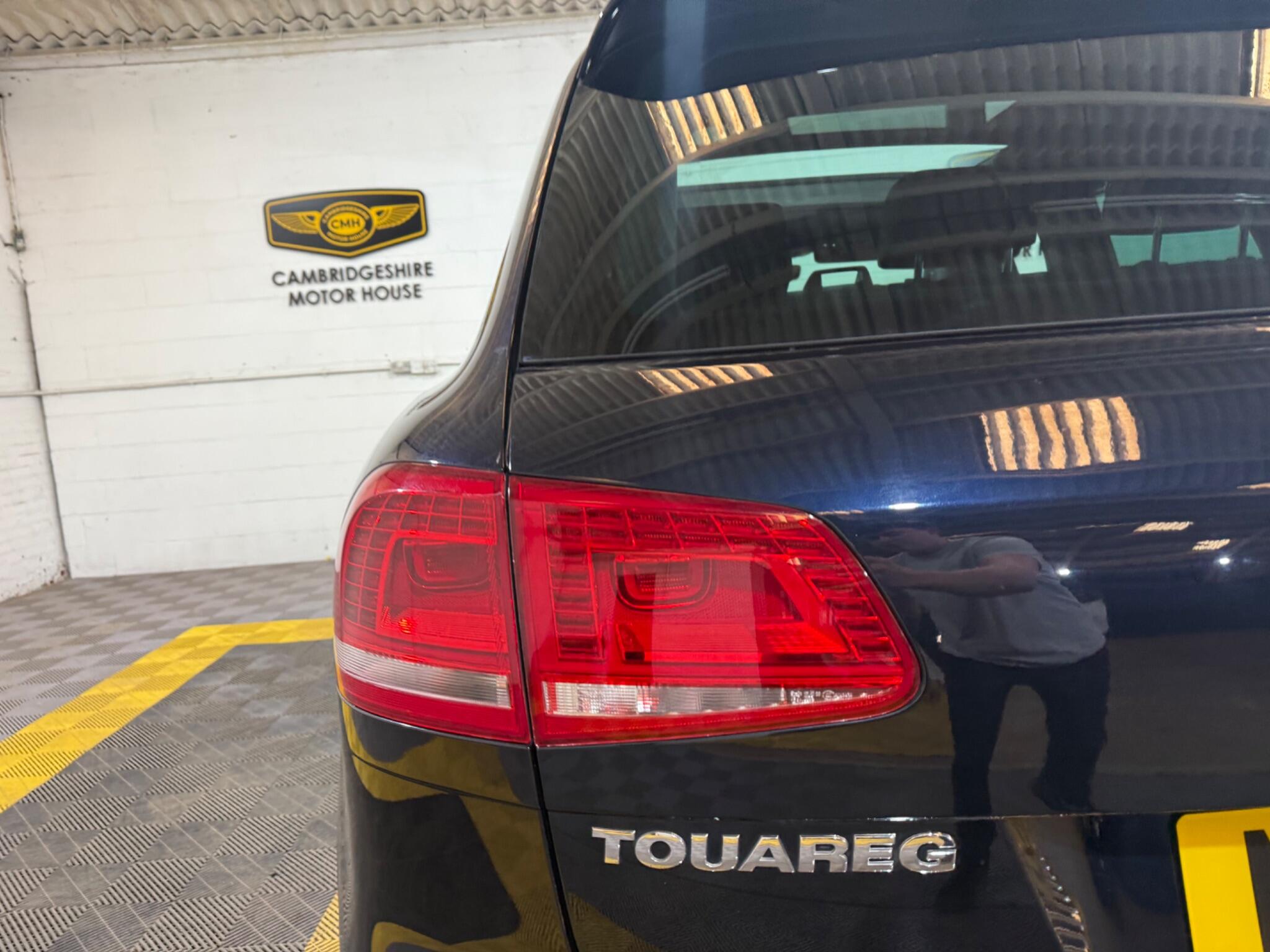 Volkswagen Touareg view 67