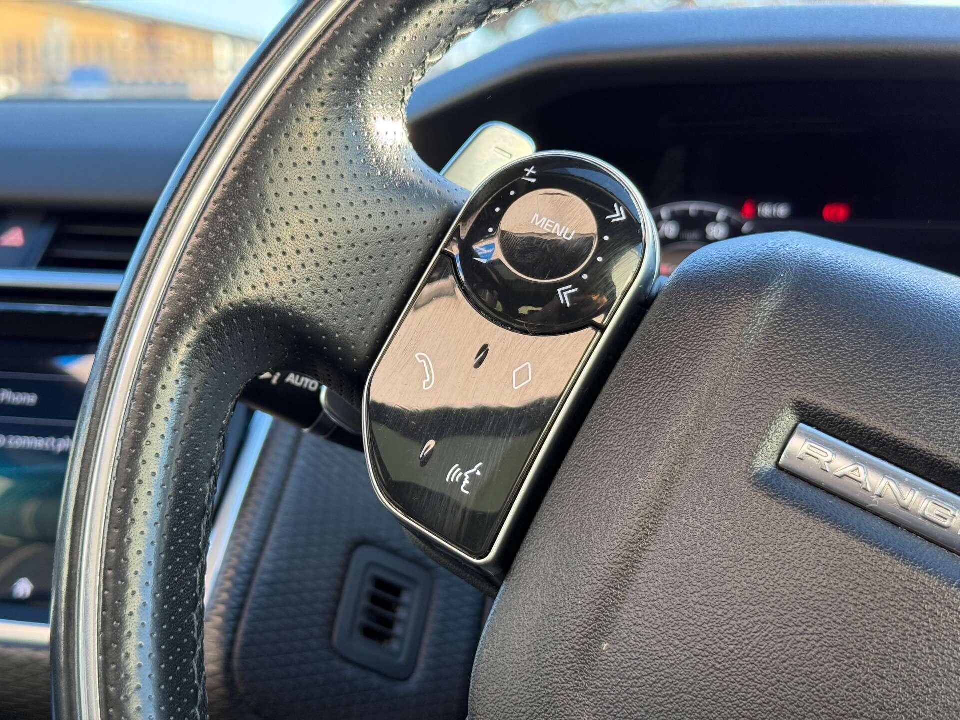 Land Rover Range Rover Velar view 69
