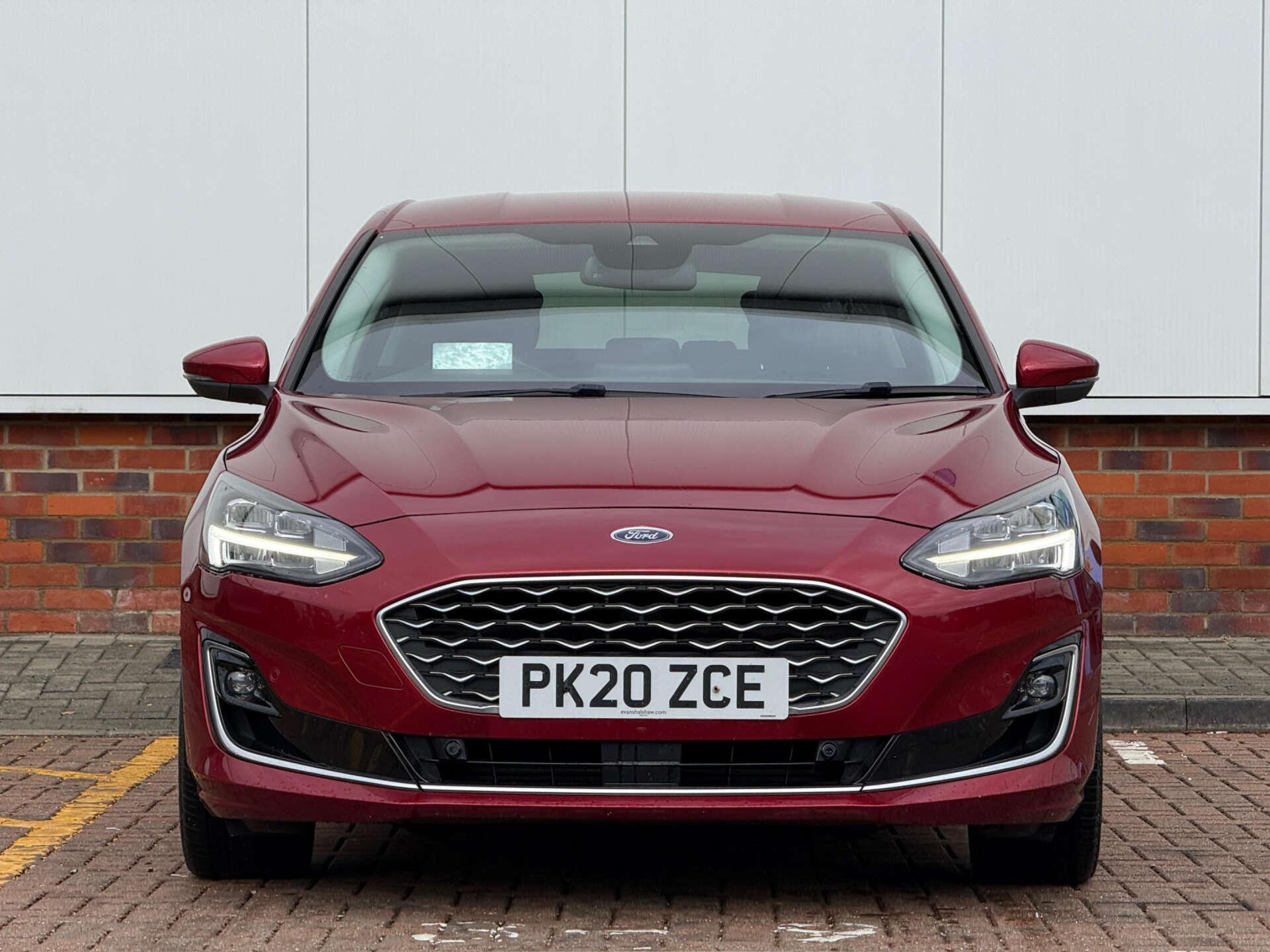 Ford Focus view 2