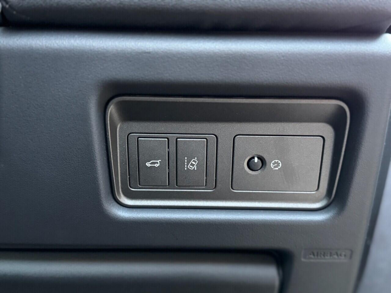 Land Rover Range Rover Evoque view 17