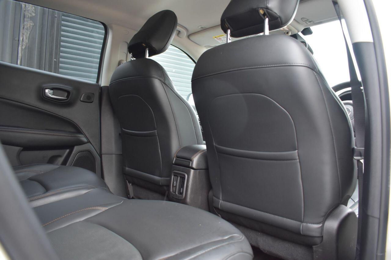 Jeep Compass view 25