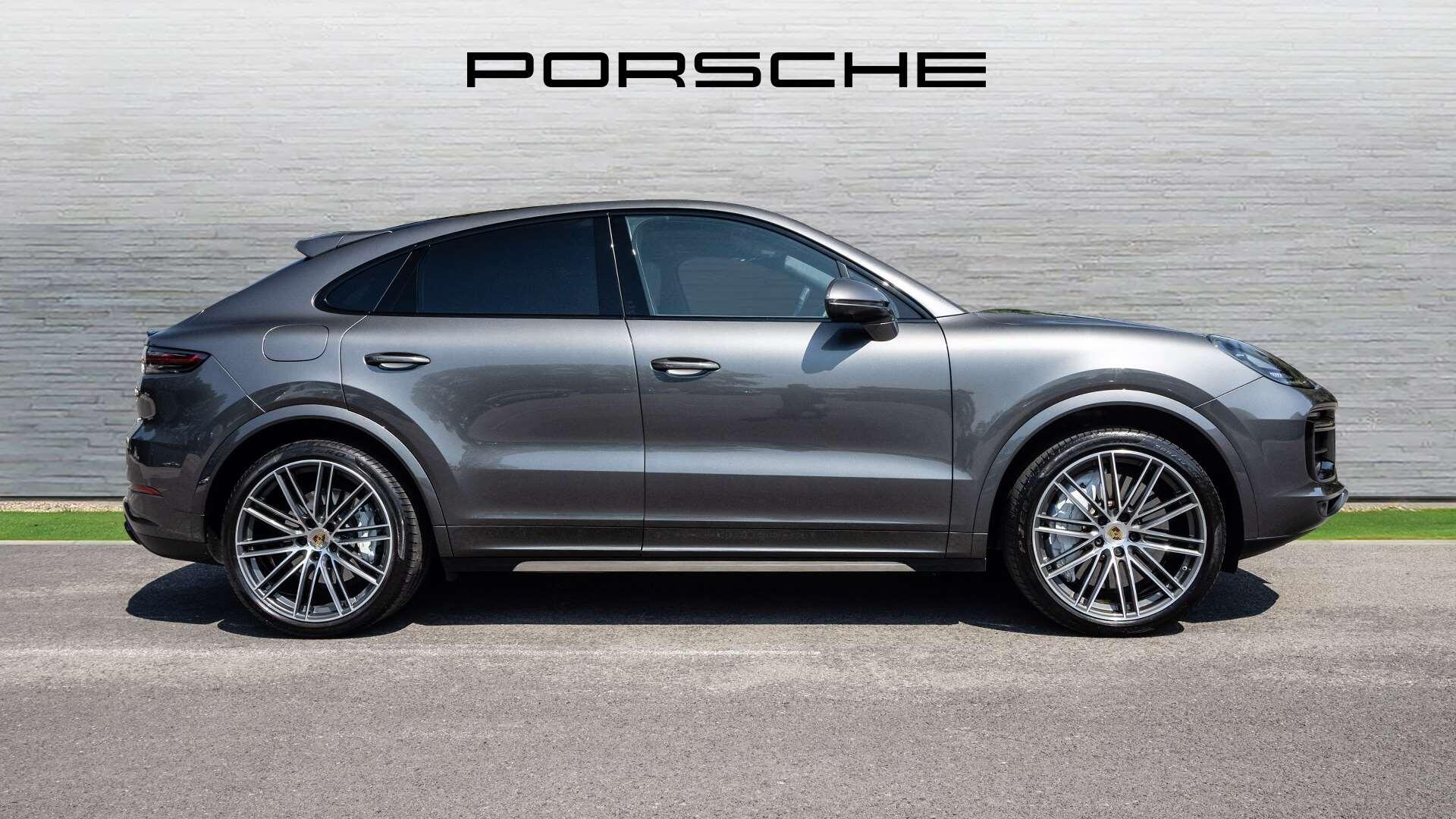 Porsche Cayenne view 2