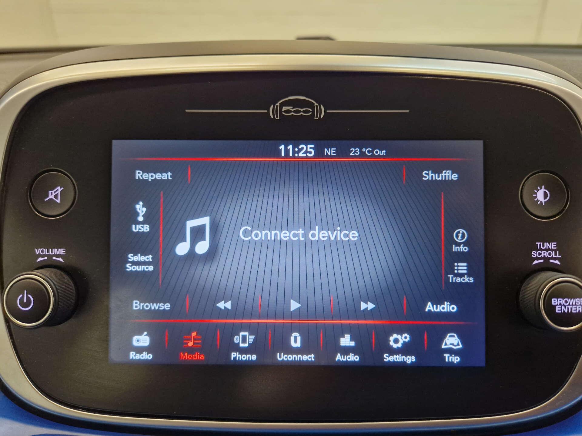 Fiat 500x view 9