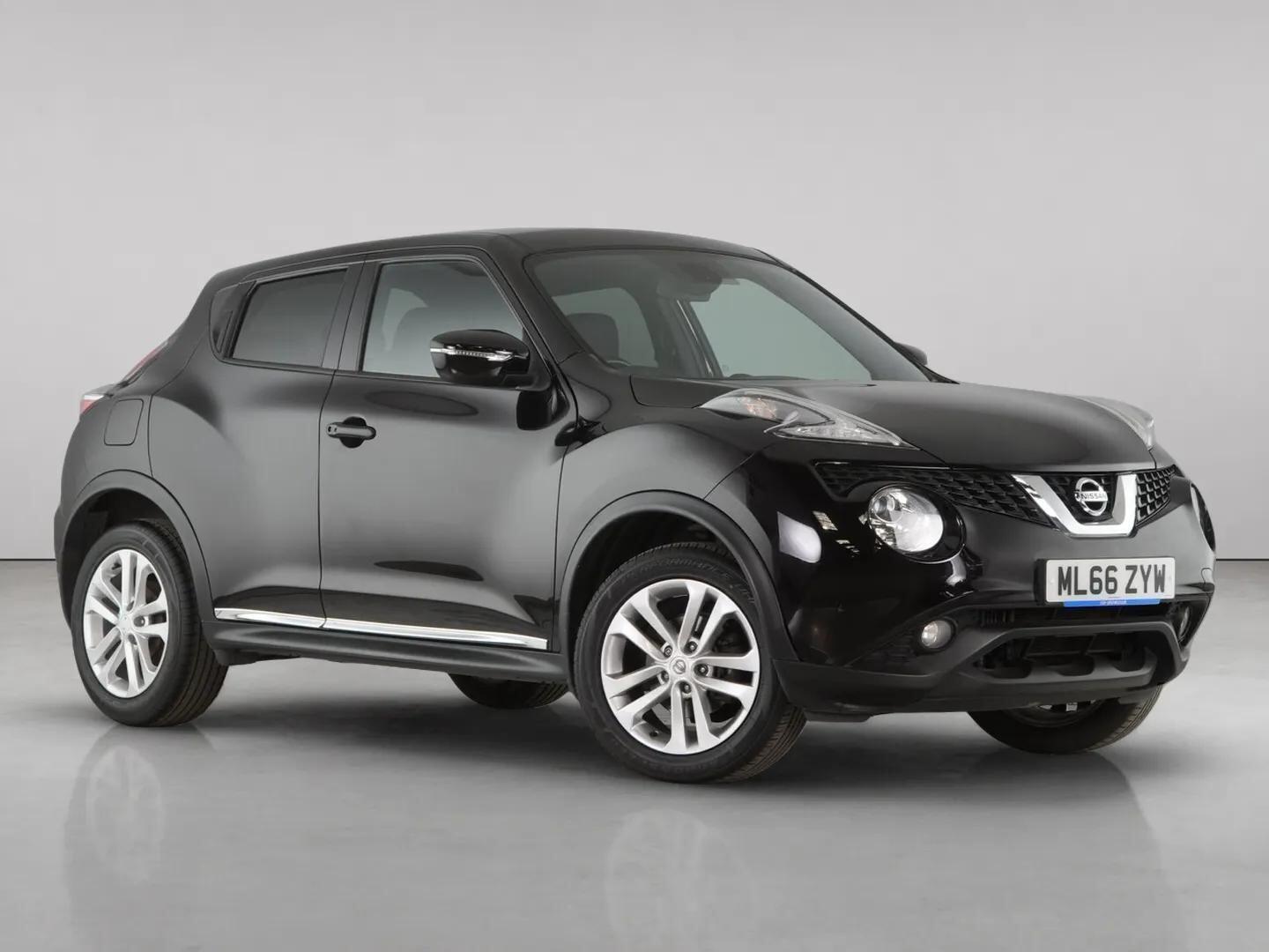 2016 Nissan Juke in Black for sale