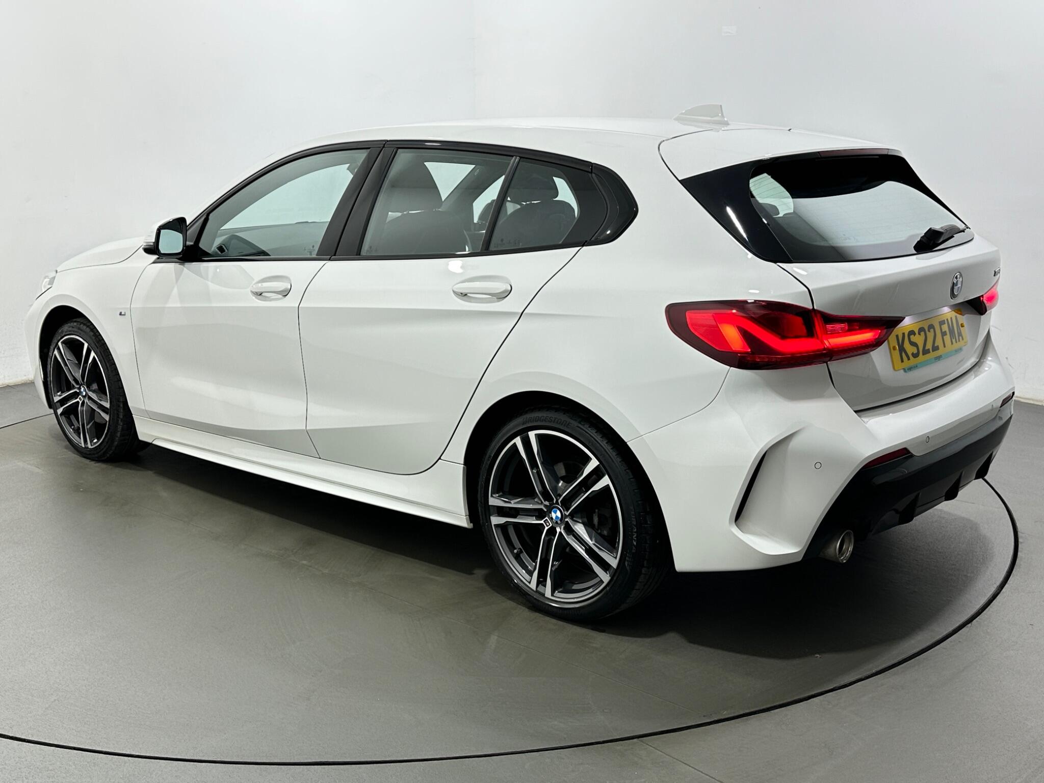 BMW 1 Series view 53