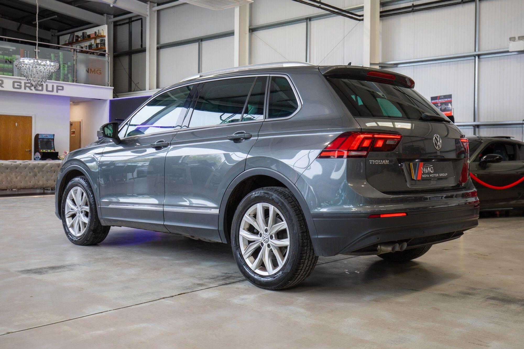 Volkswagen Tiguan view 30