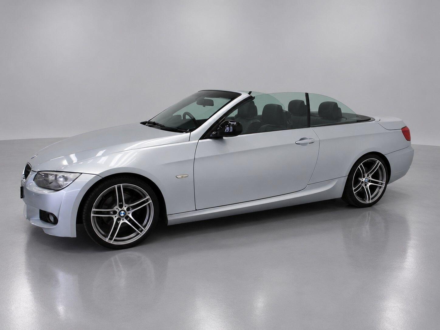 BMW 3 Series view 19