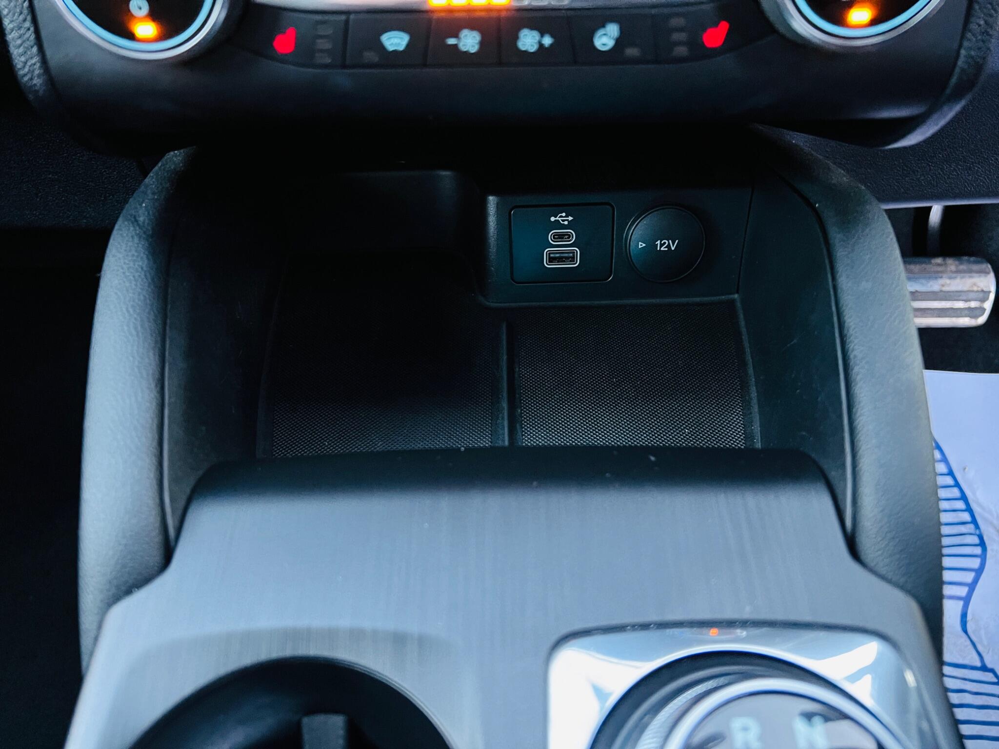 2023 Ford Kuga 2.5 EcoBoost Duratec 14.4kWh ST-Line X CVT Euro 6 (s/s) 5dr • 23,532 miles image 28