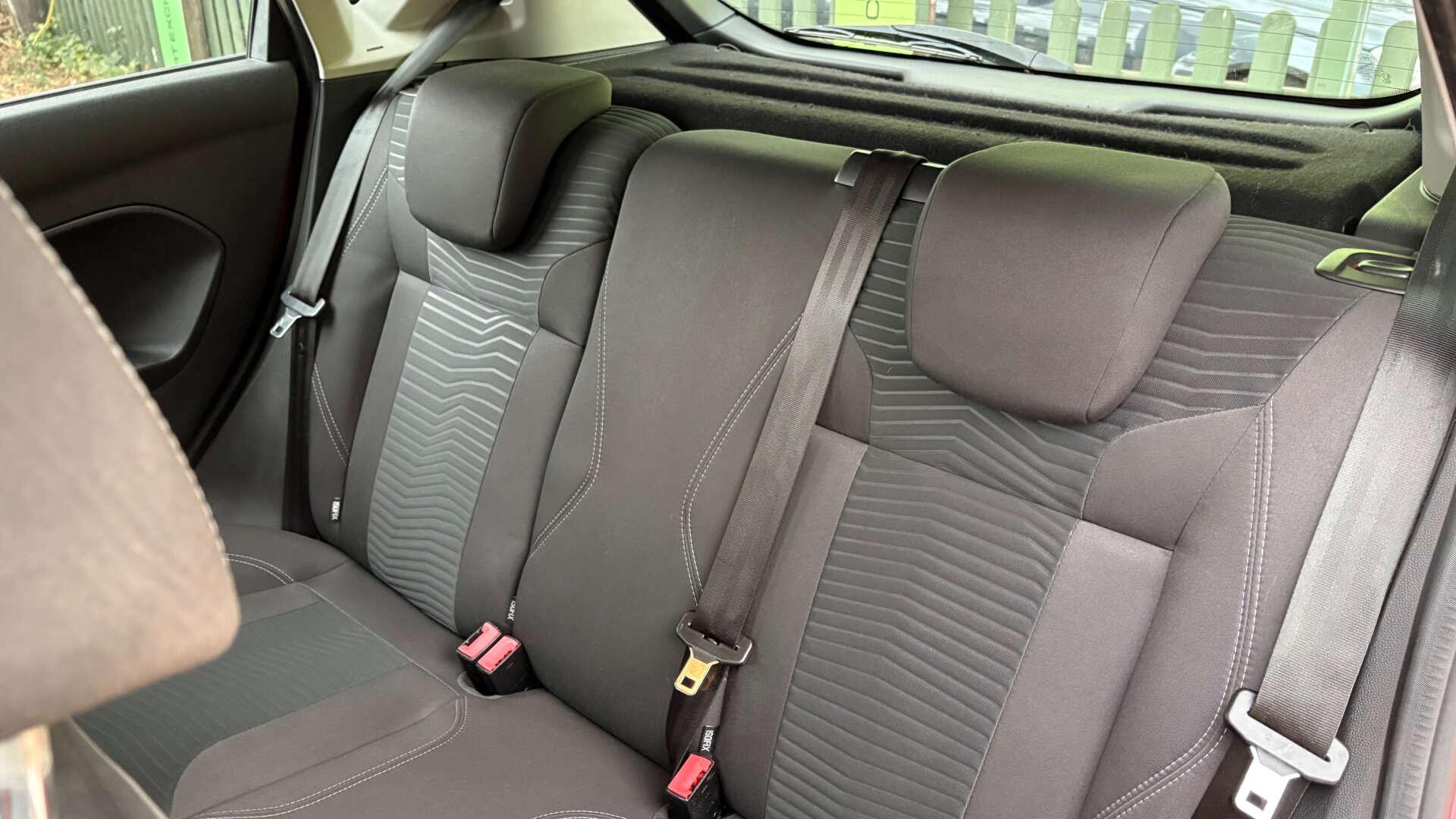 Ford Fiesta view 11