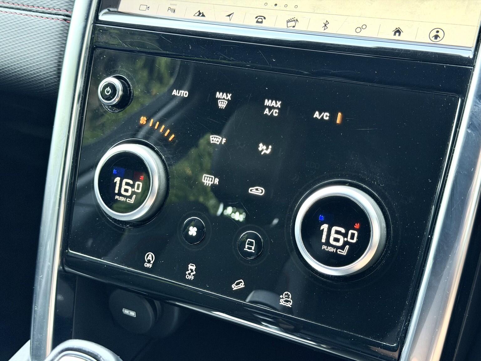 Land Rover Discovery Sport view 21