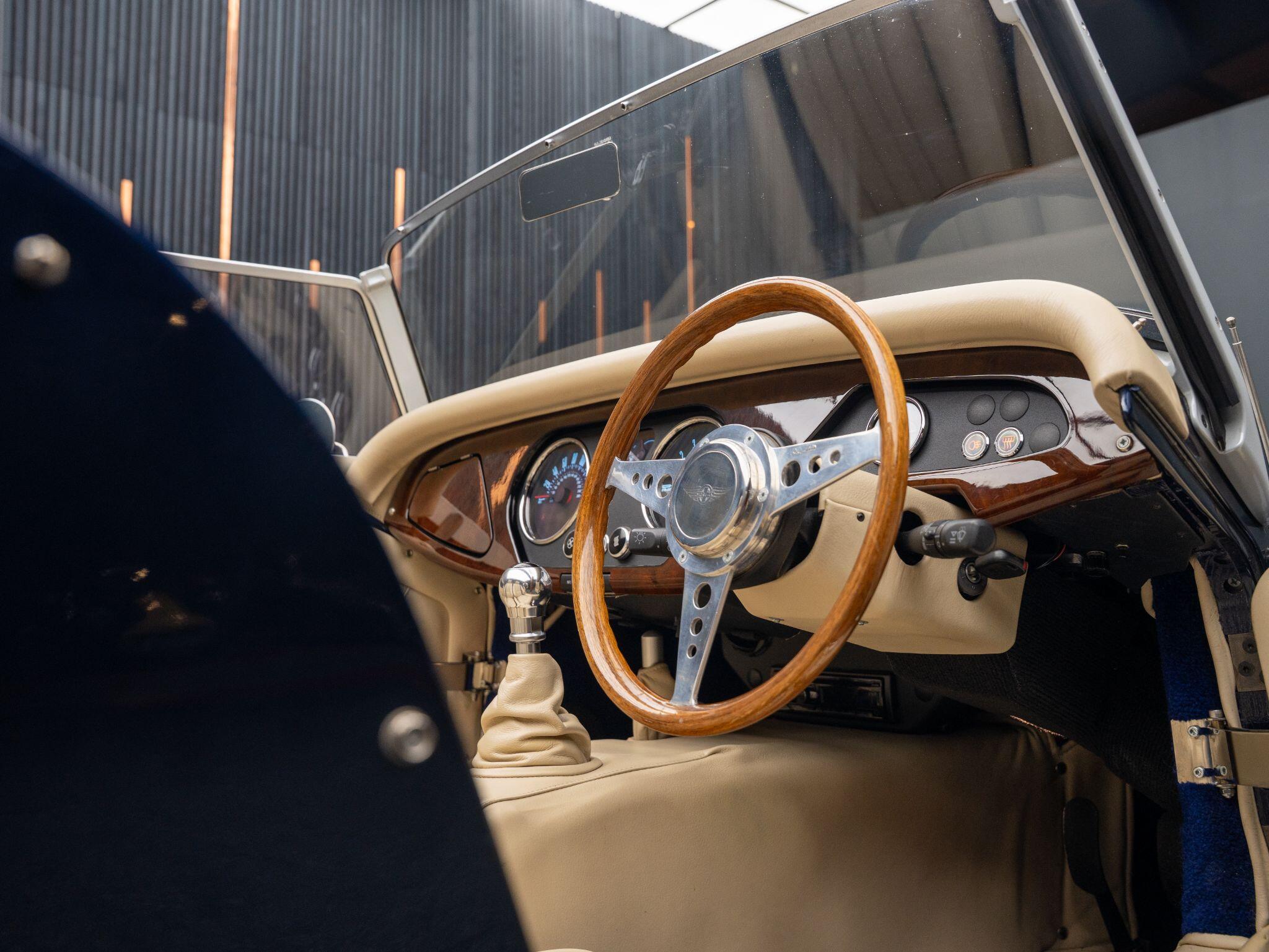 Morgan Roadster view 16