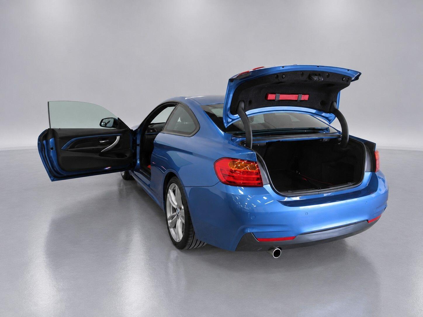 BMW 4 Series view 20