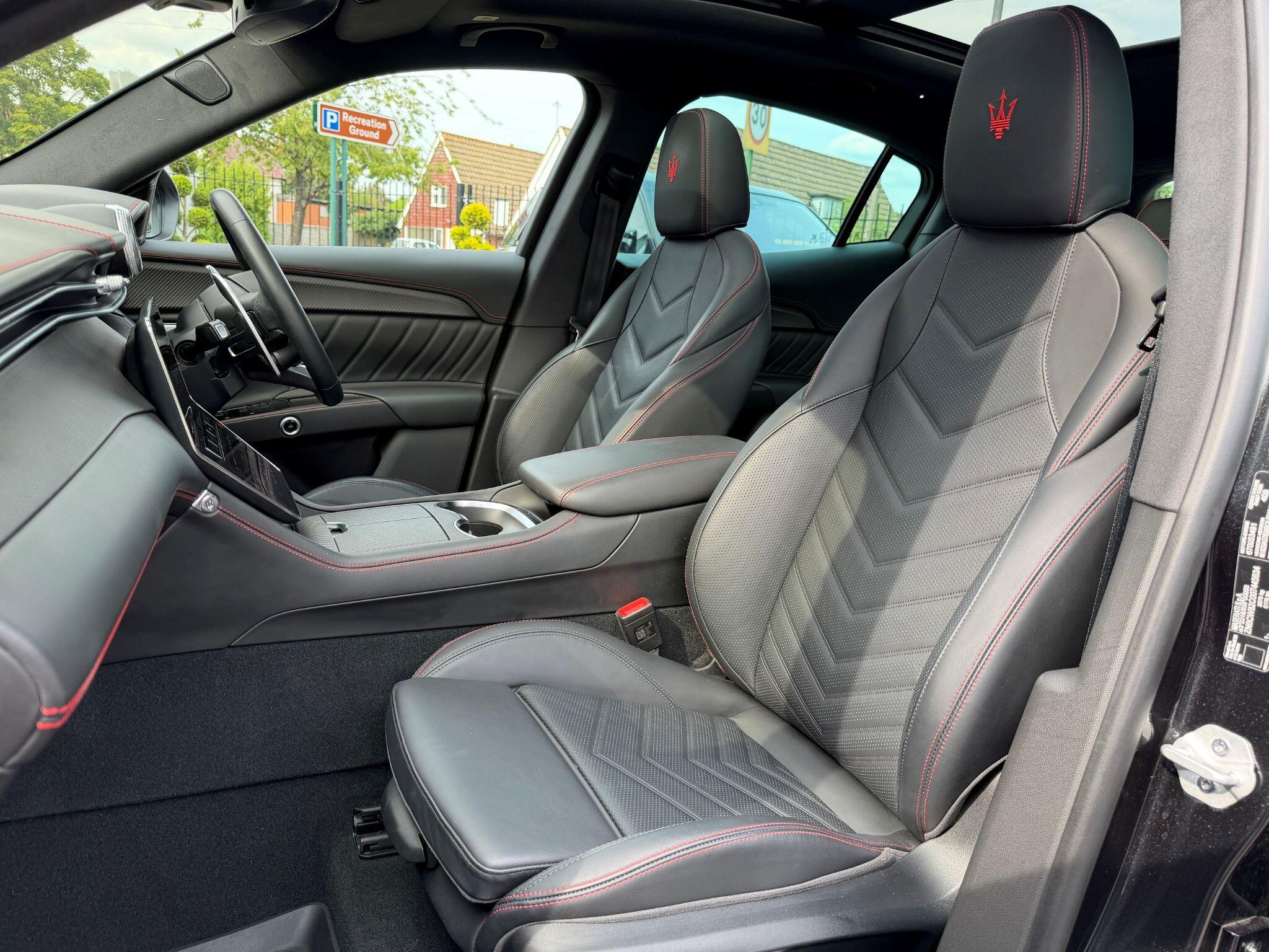 Maserati Grecale view 8