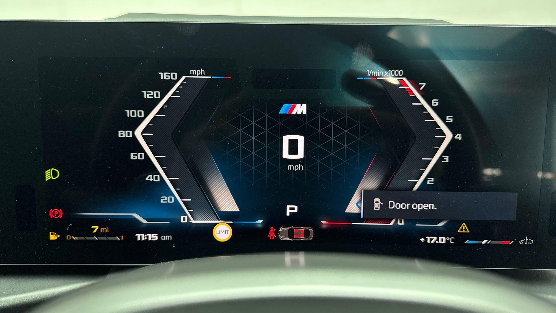 BMW 2 Series view 16