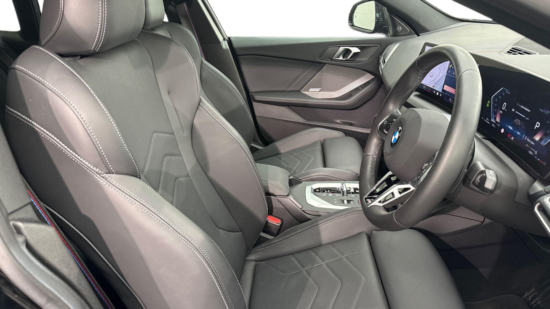 BMW 2 Series view 11