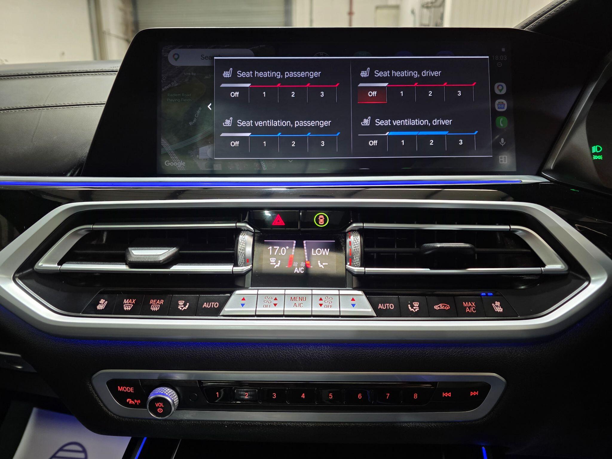 BMW X7 view 17