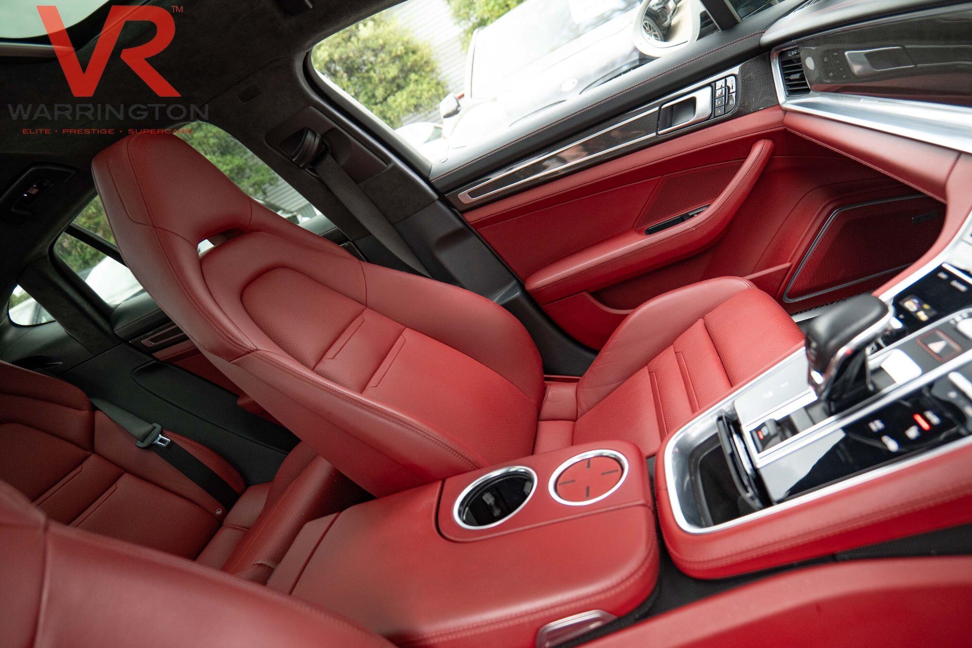 Porsche Panamera view 4