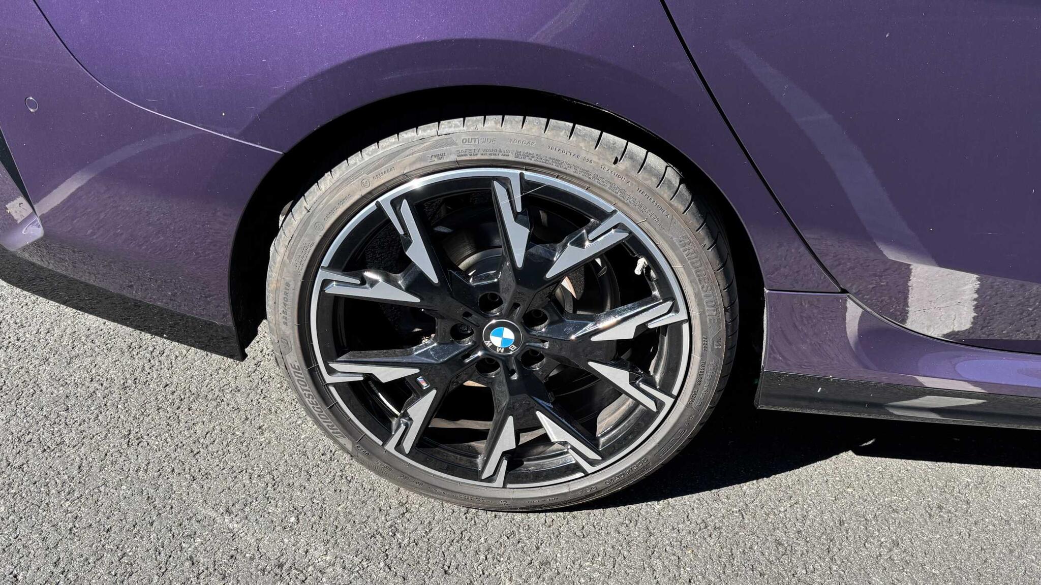BMW 2 Series view 18
