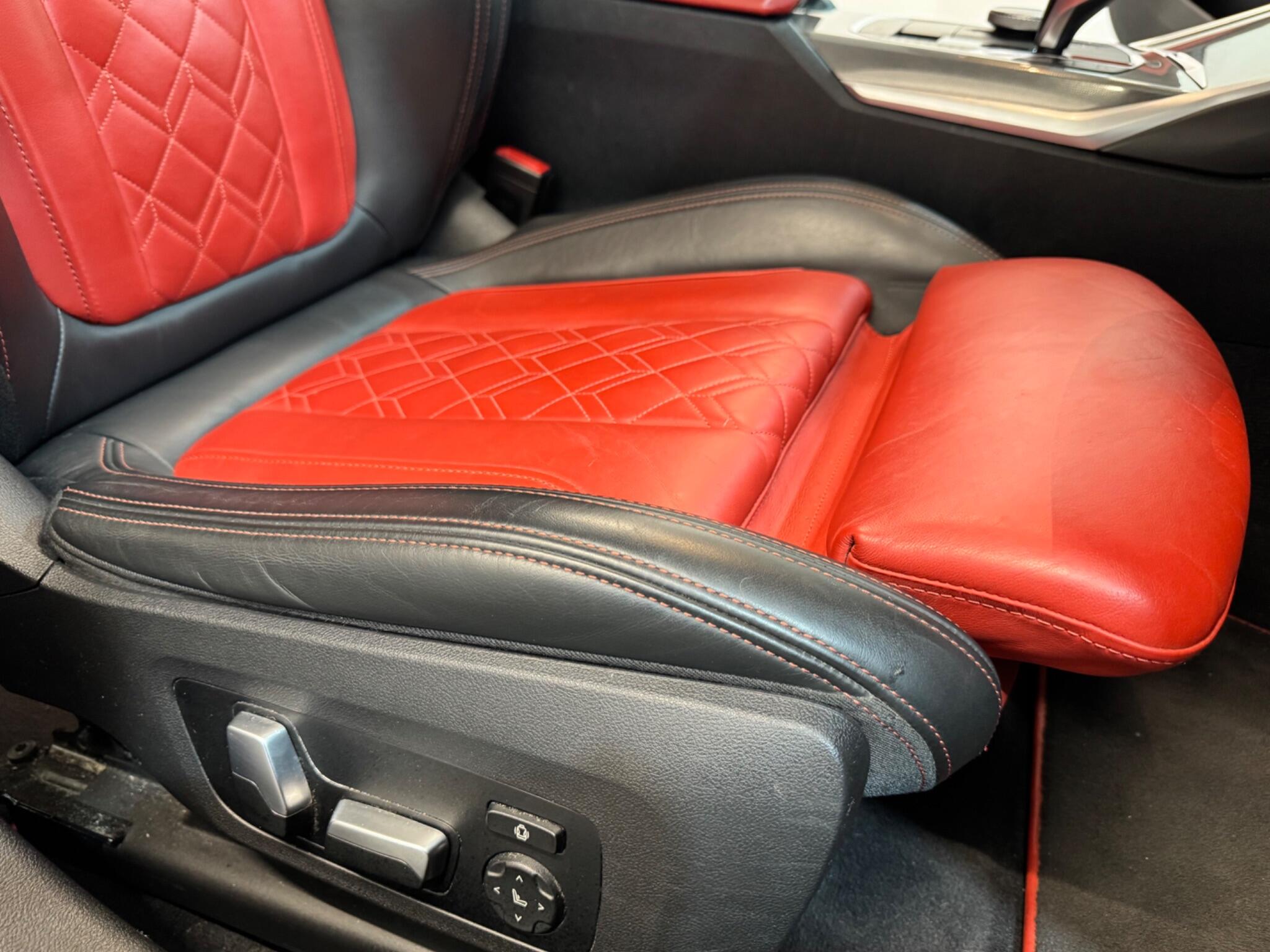 BMW 3 Series view 30