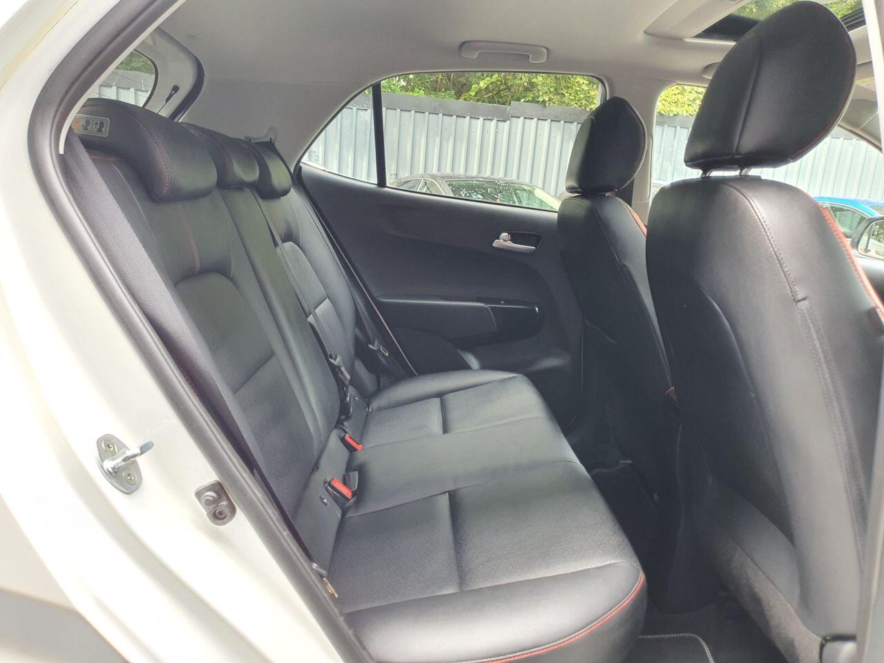 Kia Picanto view 18