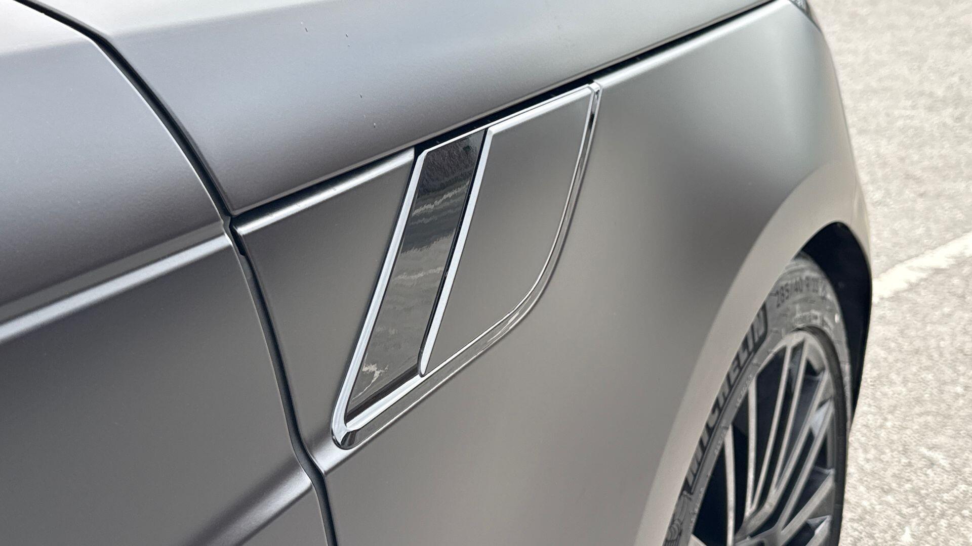 Land Rover Range Rover Sport view 27