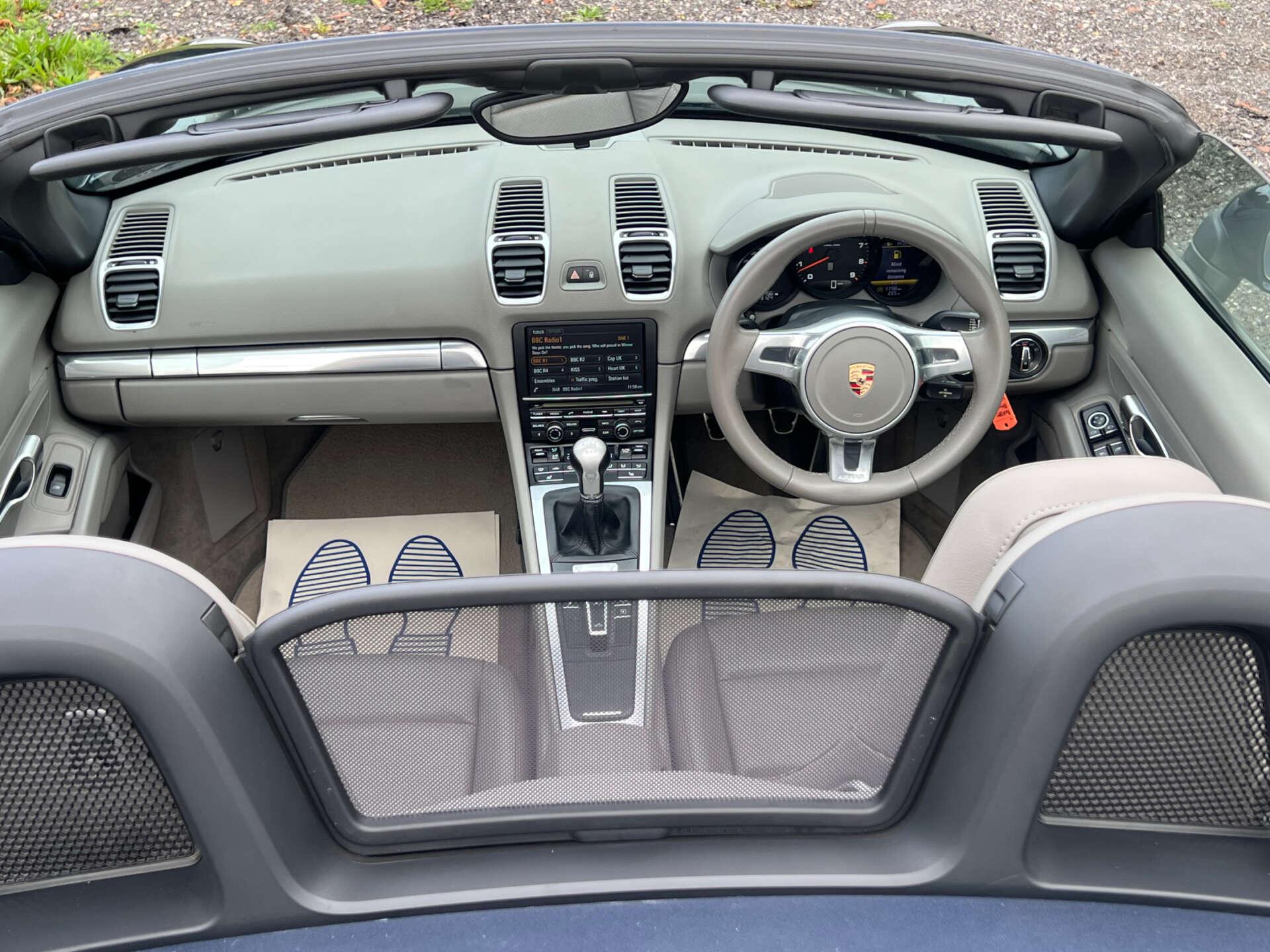 Porsche Boxster view 28