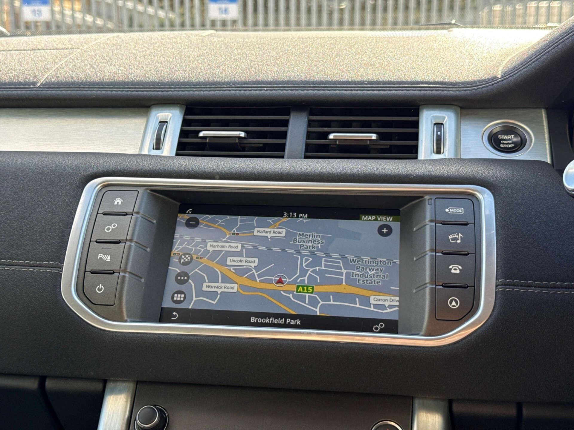 Land Rover Range Rover Evoque view 54