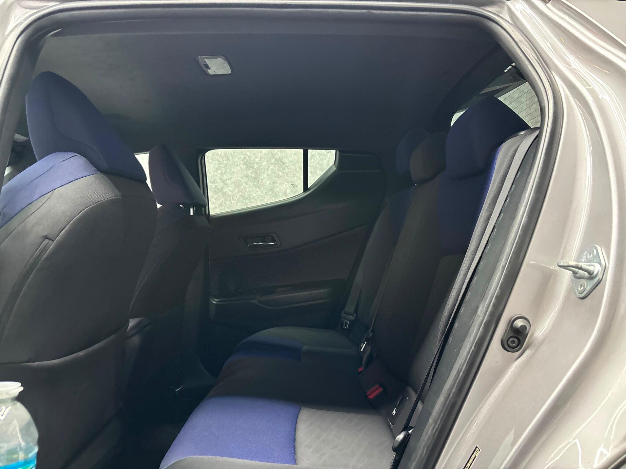 Toyota C-HR view 7