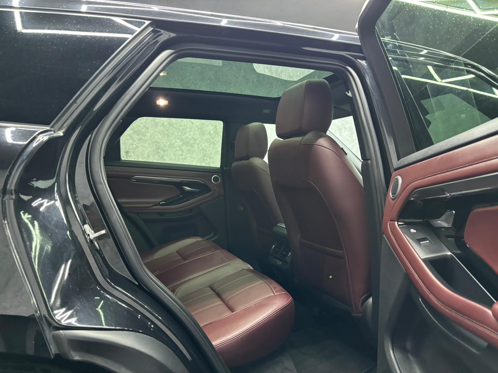 Land Rover Range Rover Evoque view 9