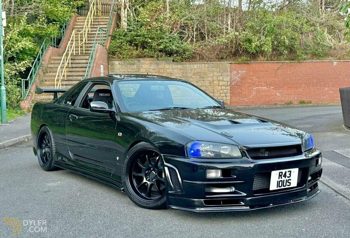 Nissan Skyline