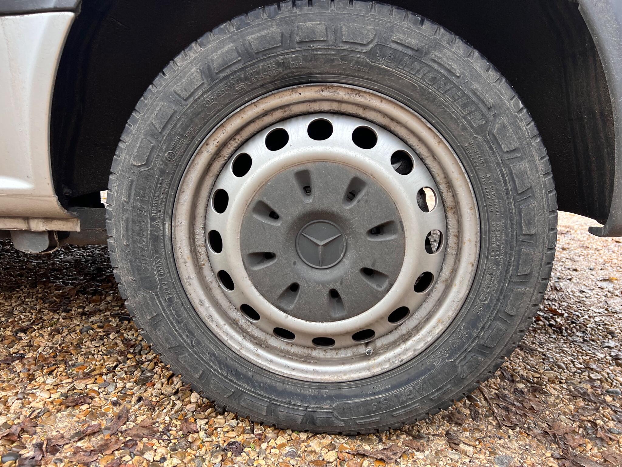 Mercedes-Benz Vito view 44