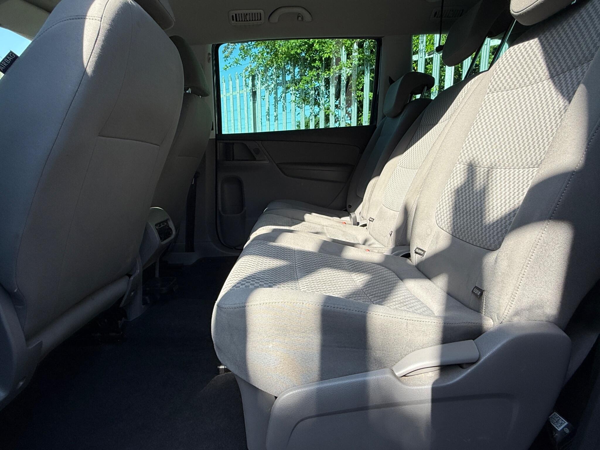 2016 SEAT Alhambra image 22