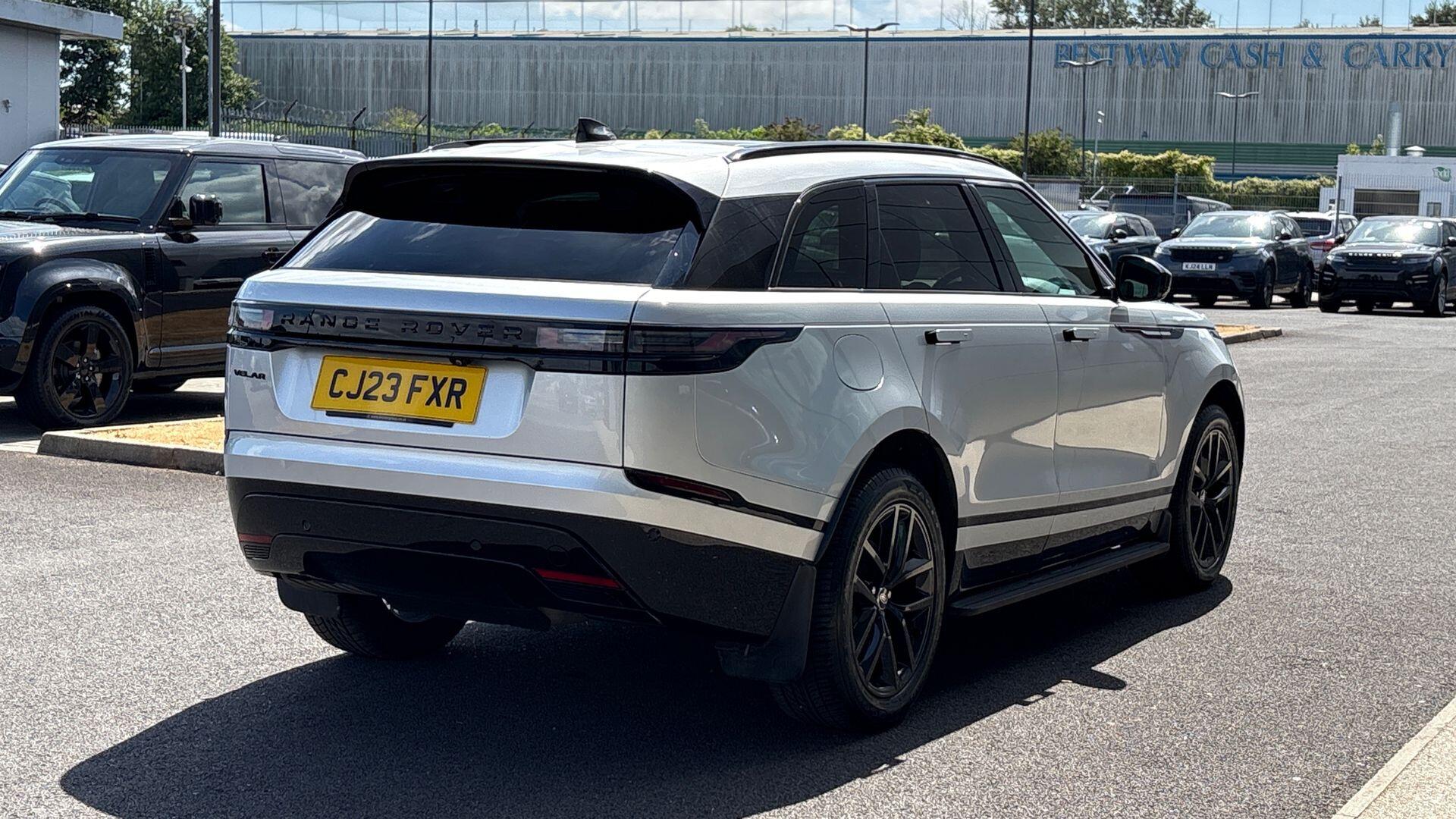 Land Rover Range Rover Velar view 44