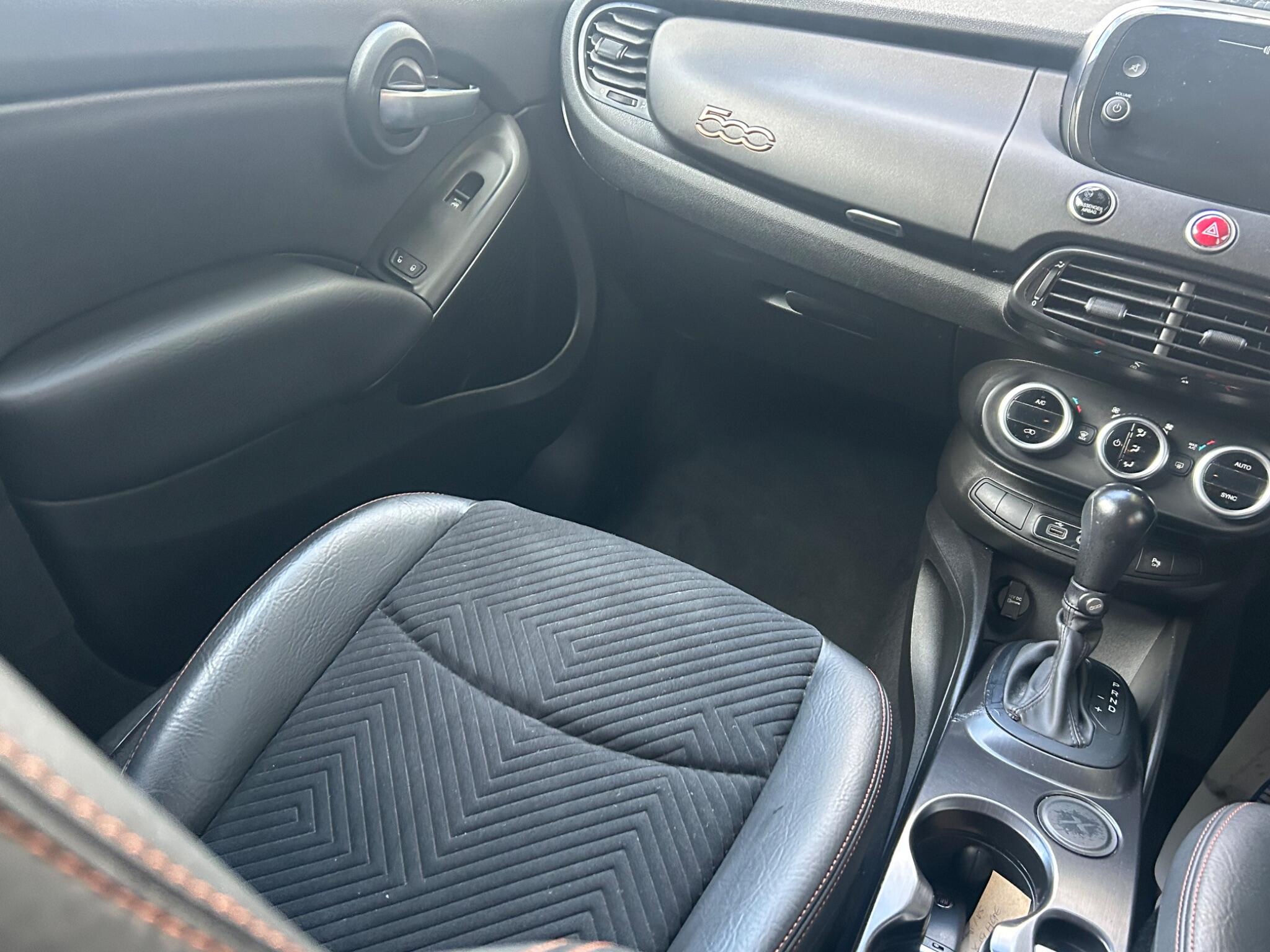 Fiat 500X view 26