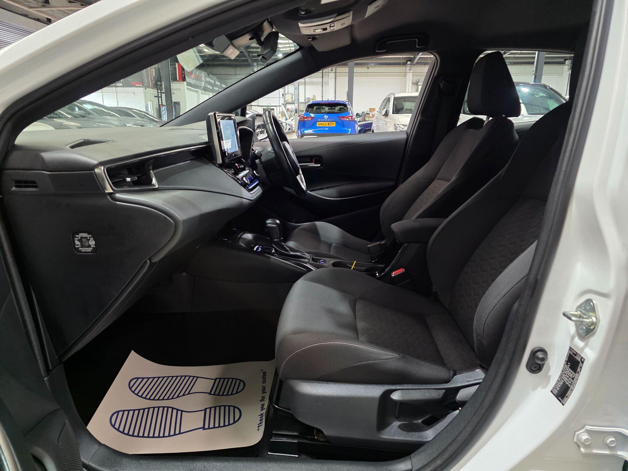 Toyota Corolla view 22
