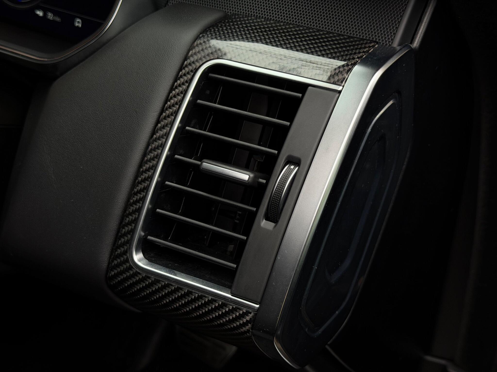 Land Rover Range Rover Sport view 27