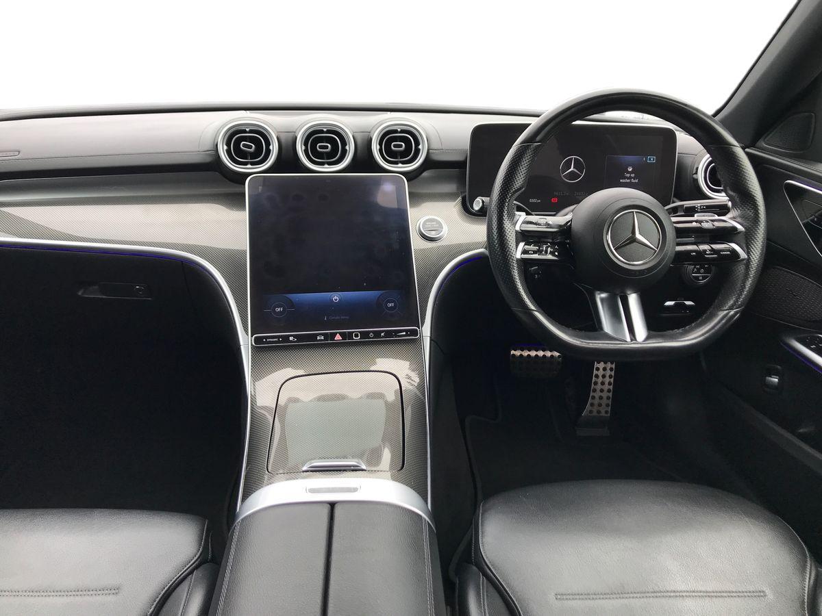 Mercedes-Benz C-Class view 4