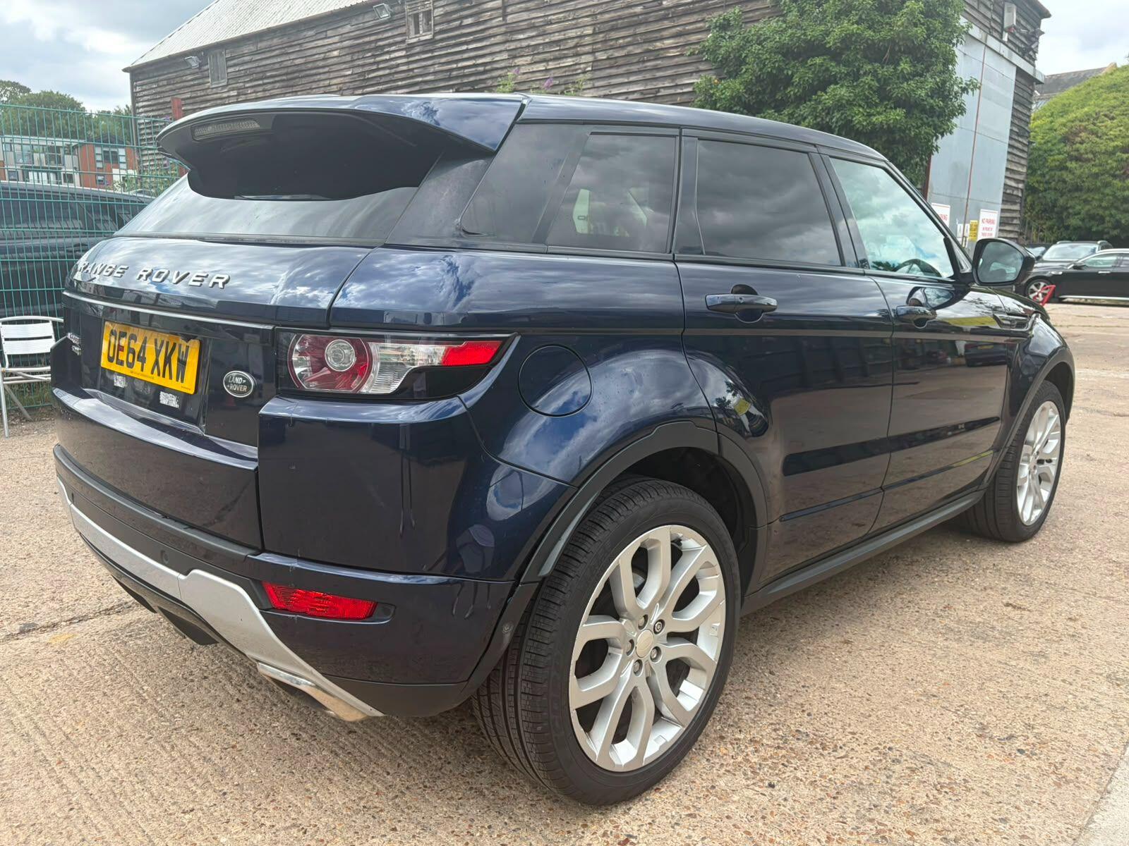 Land Rover Range Rover Evoque view 8