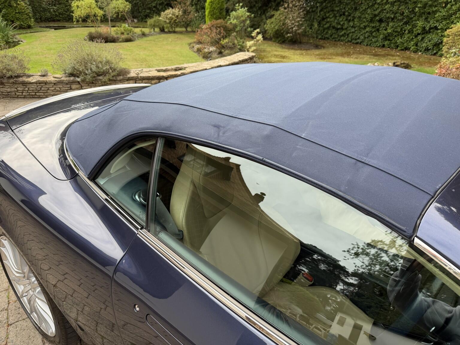 Aston Martin DB9 view 13