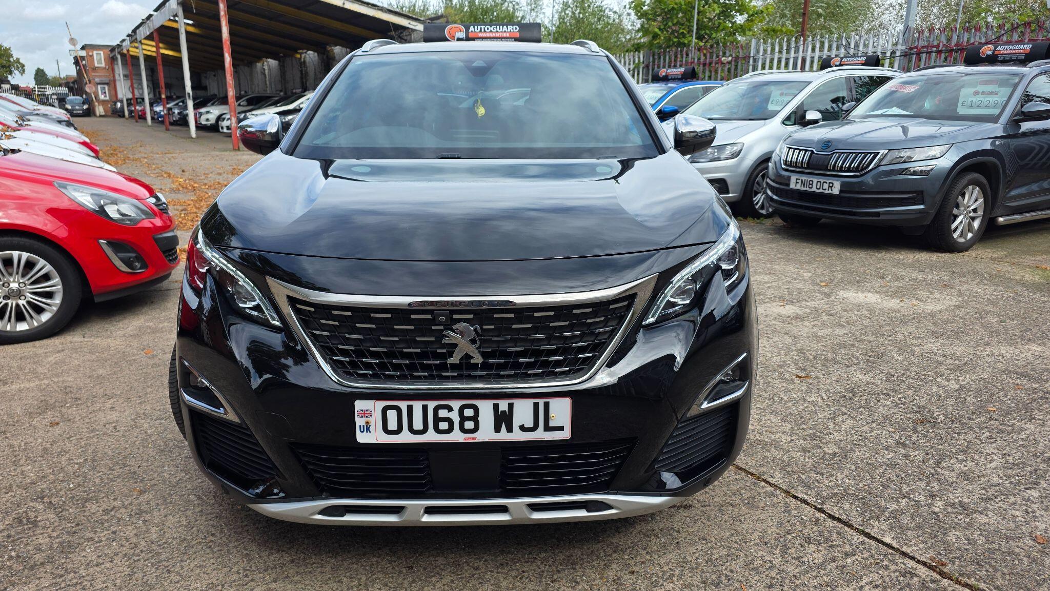 Peugeot 3008 view 9